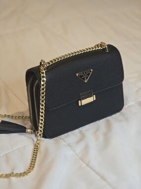 New black chain Shoulder Bag